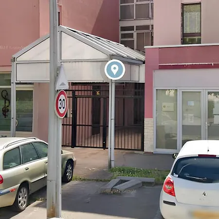 Apartament Confortable A Vitry-le-francois, 23 M², Terrasse *